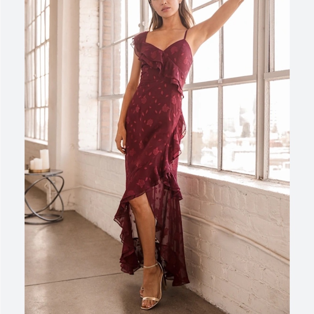 Lulus Forever Be Burgundy Floral Jacquard Ruffled Maxi Dress Size M